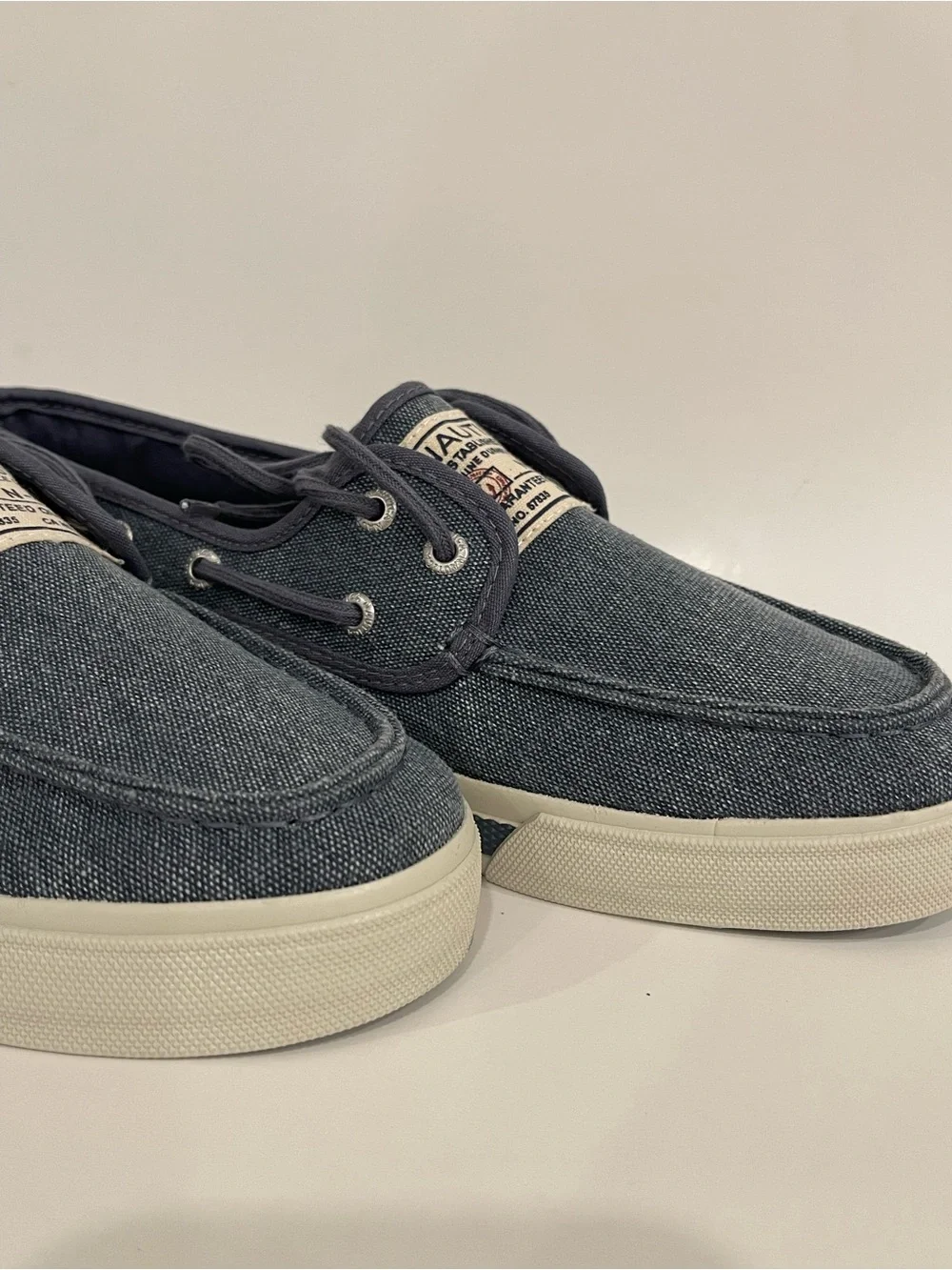 Nautica Men's Denim-Style Canvas Boat Shoes in Gray-Blue